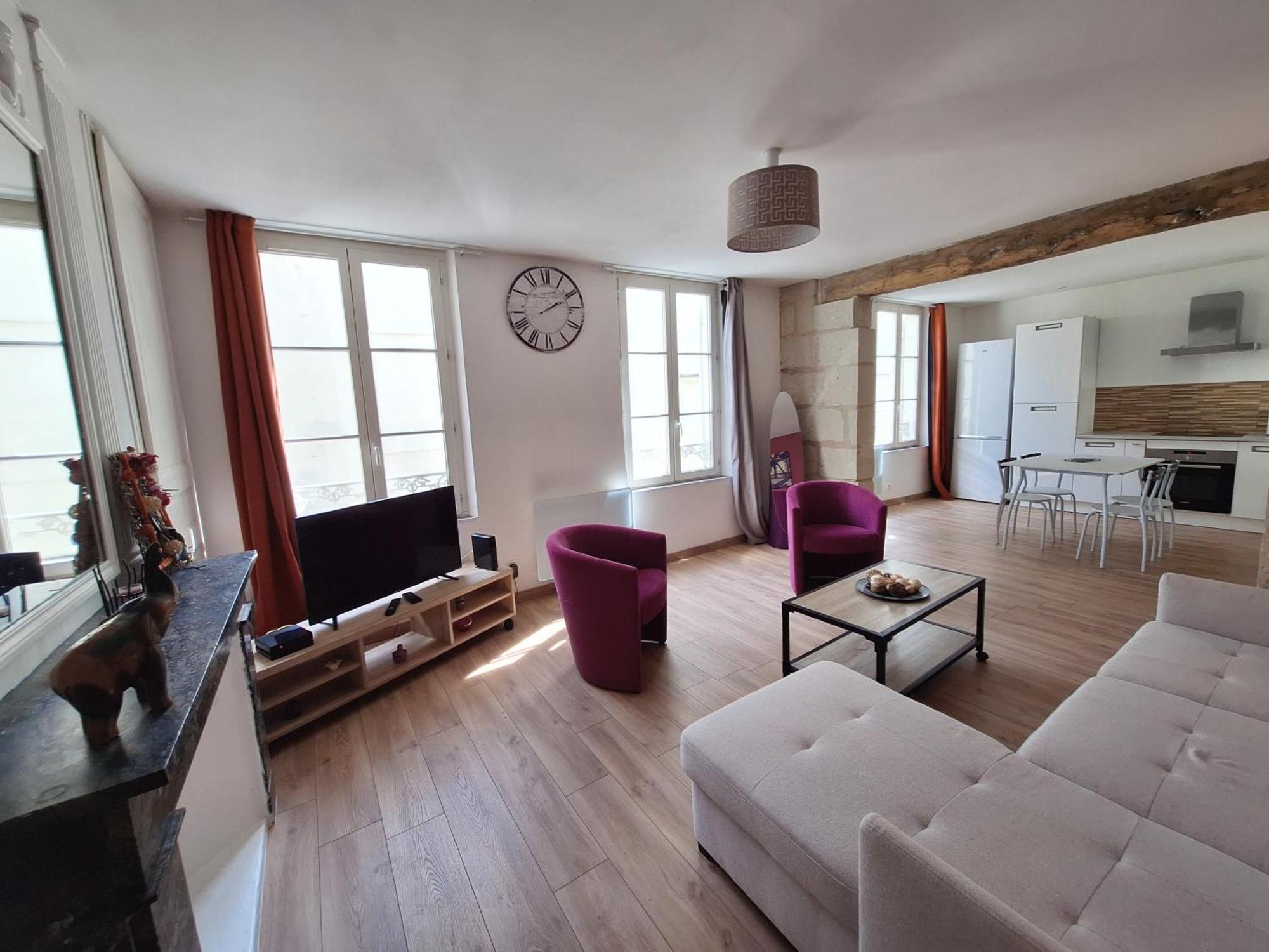 Bel Appartement 50M2 En Plein Centre De 索米尔 外观 照片